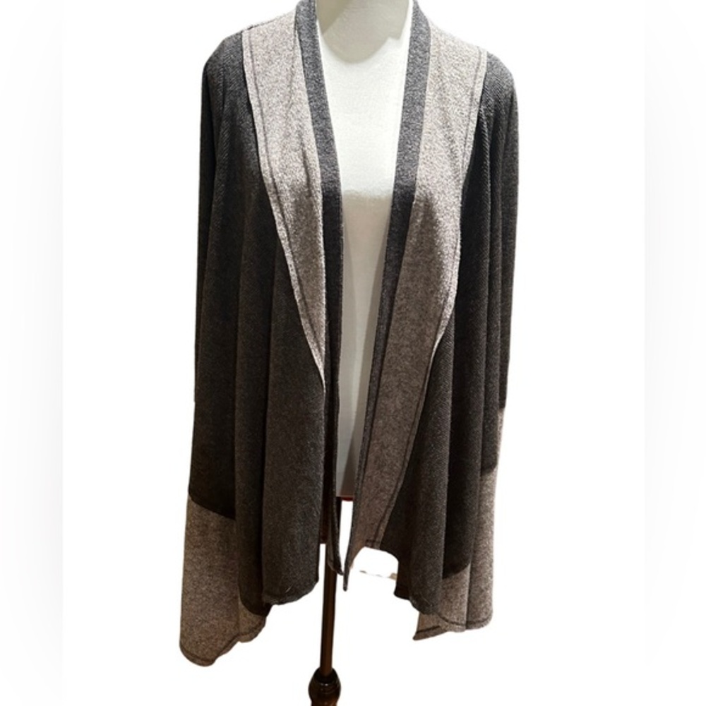 Oversized Waterfall Style Open-front Cardi by Ivy - Small